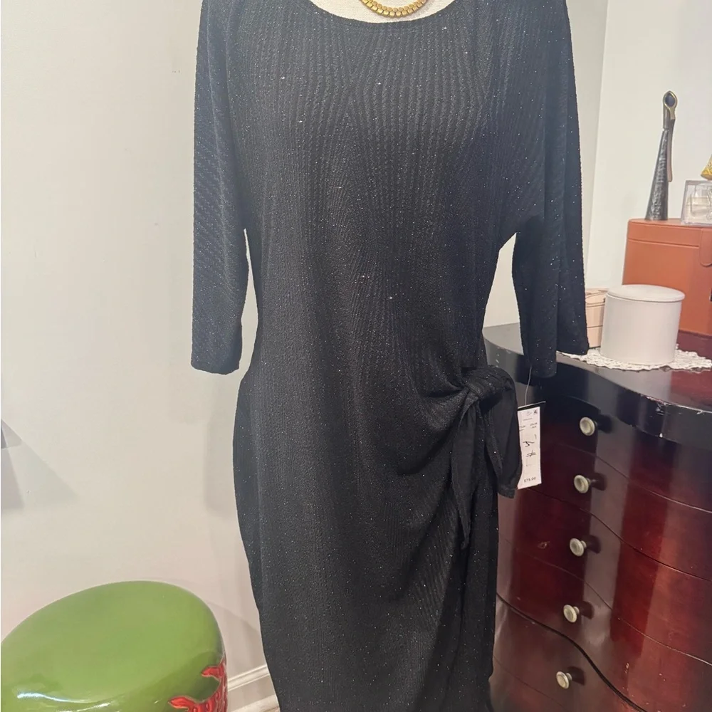 Signature Elegant Black Dress with Side Knot - Picture 1 of 16